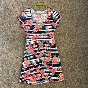 XL Almost Famous floral dress